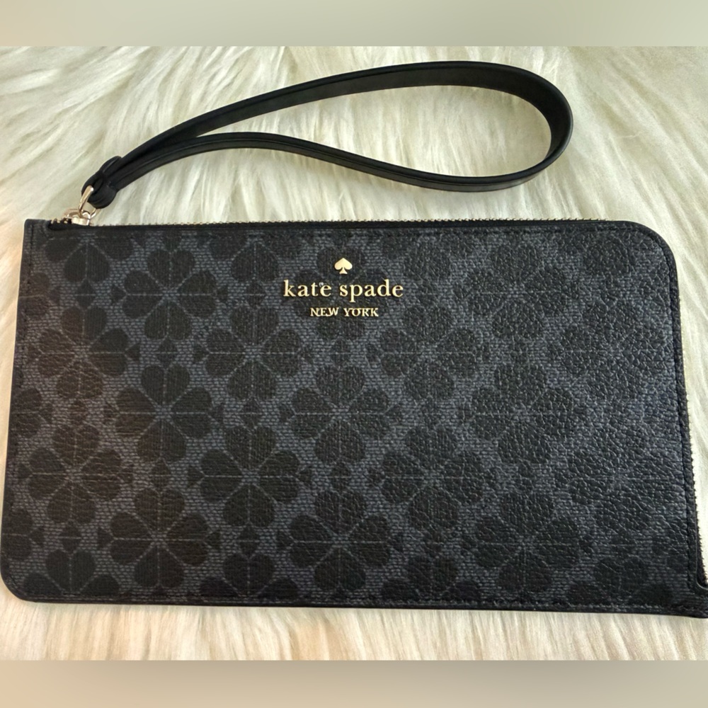 Kate Spade Black Floral Wristlet (Brand New)